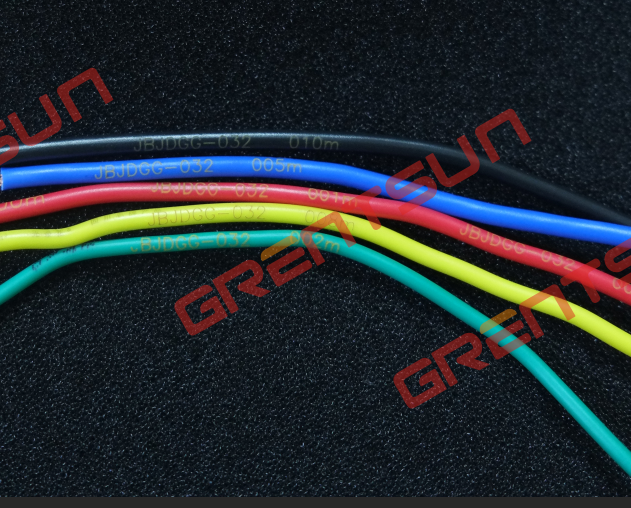 吉瑞祥激光浅色彩色线缆激光打码效果